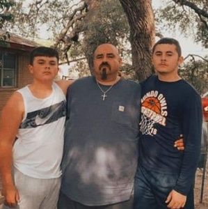 Meet your Posher, Jon d